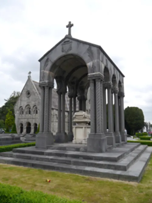 Archbishop Walsh Memorial, Glasnevin Cemetery — canopy structure with sarcophagus by Albert Power, 1926–1929