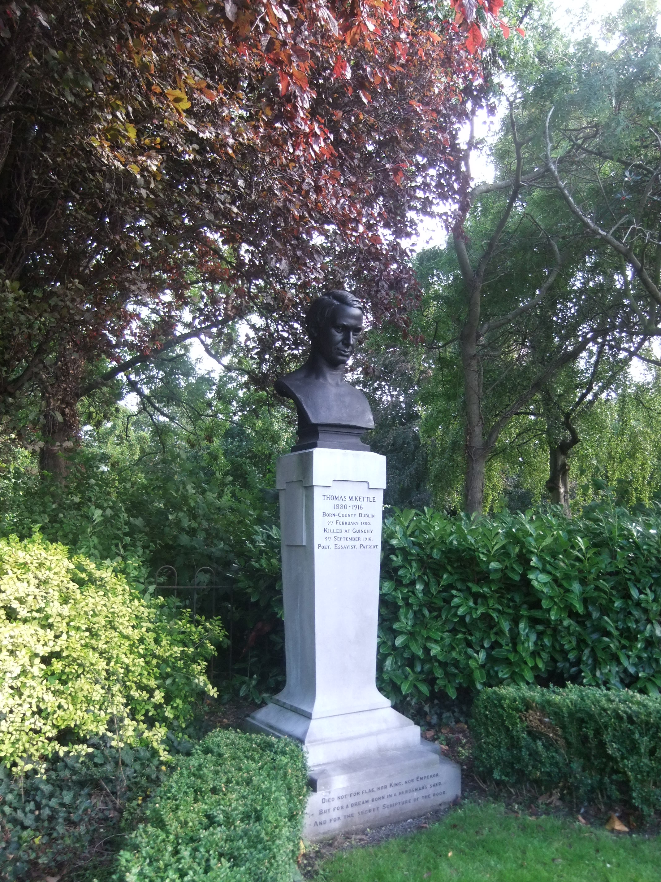 Thomas Kettle Memorial bust by Albert Power, St Stephen's Green, Dublin, 1921, with inscription